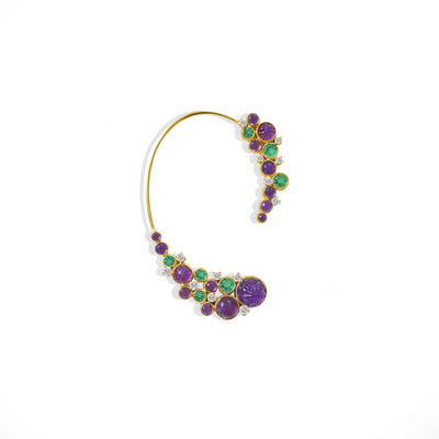 A single Amethyst and Emerald statement earcuff earring in yellow gold with Diamond detailing
